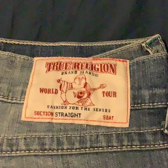 True Religion size 36x32 Blue Jeans. - Picture 2 of 6